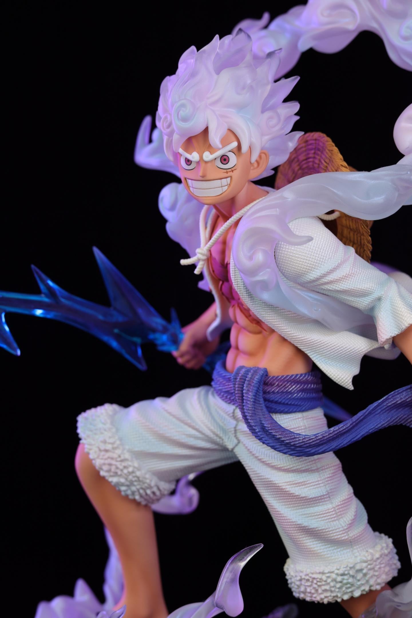 Luffy Gear 5 Collectible Anime Figure