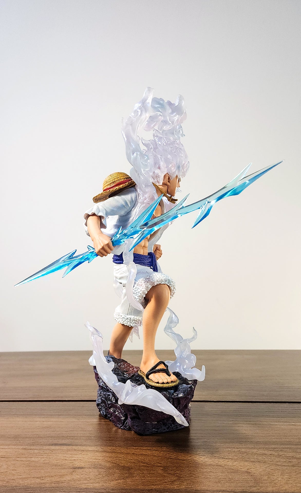 Luffy Gear 5 Collectible Anime Figure